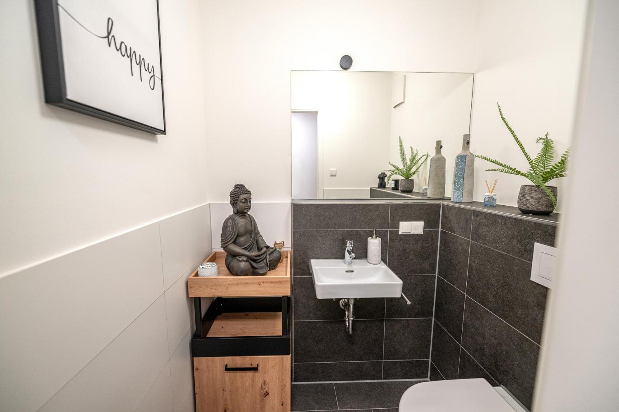 Alpenflair / Luxury / 100Qm / Work / Travel / Netflix Apartment Penzberg Ngoại thất bức ảnh