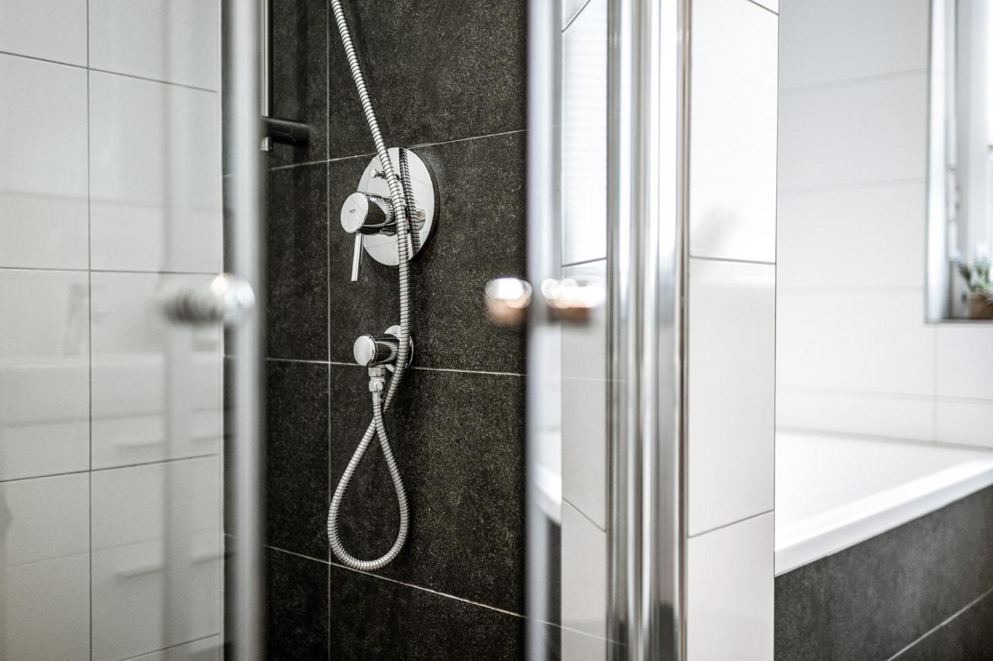 Alpenflair / Luxury / 100Qm / Work / Travel / Netflix Apartment Penzberg Ngoại thất bức ảnh